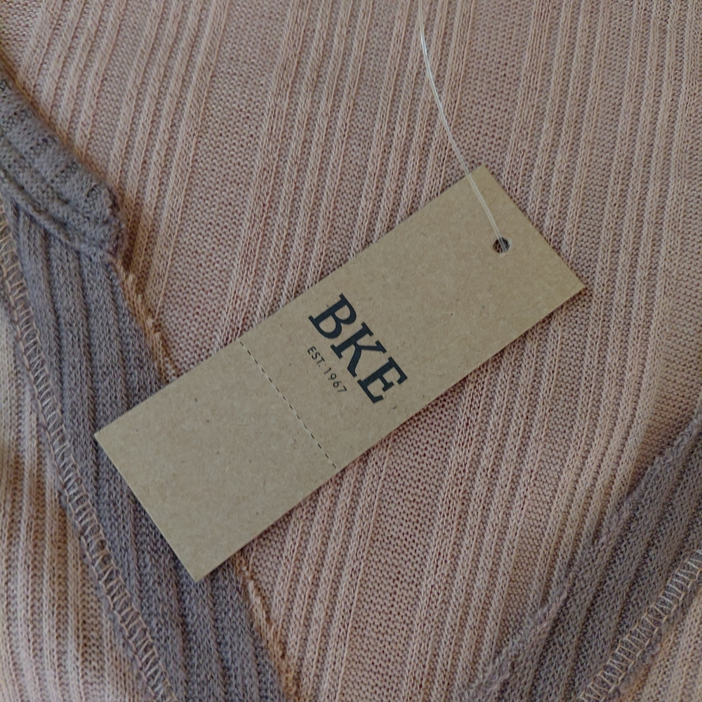 BKE Taupe and Brown Knit Top